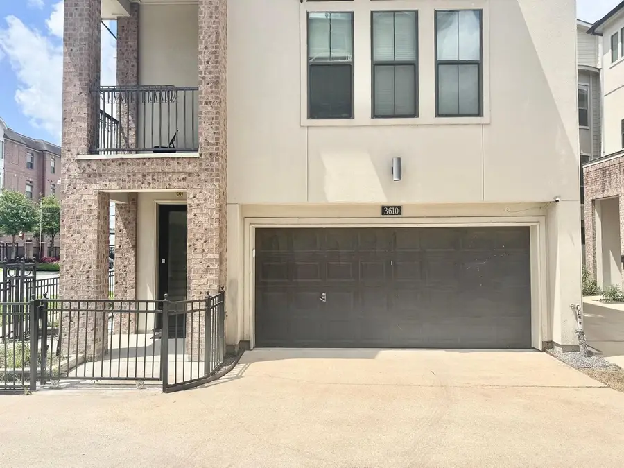 3610 Chenevert Street, Houston, TX 77004 - #3