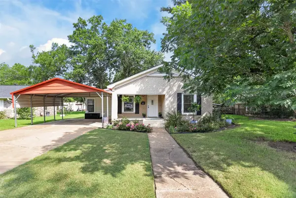 107 Charles Street, Crockett, TX 75835