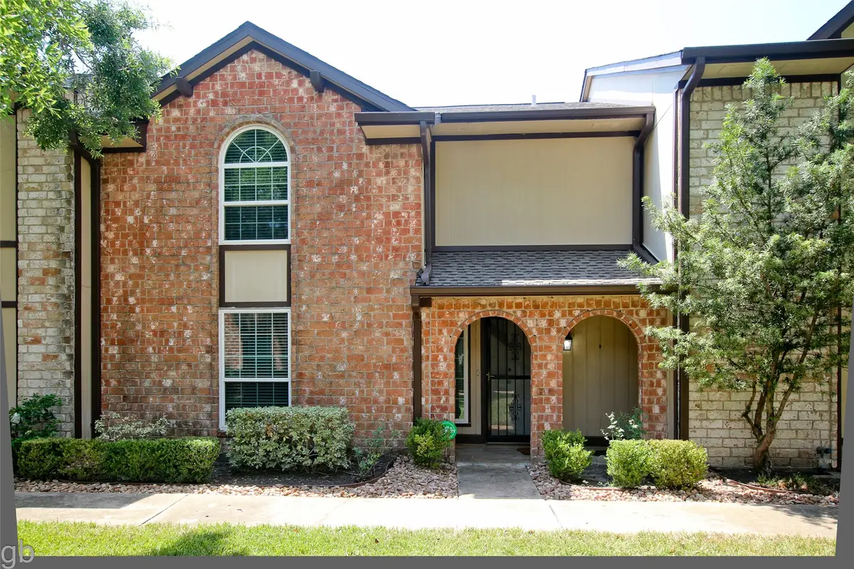 11568 S Kirkwood Road, Houston, TX 77477 - #1