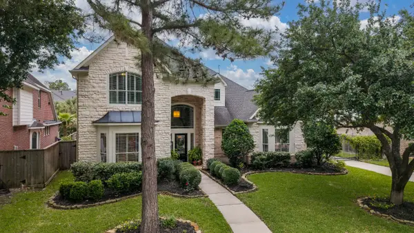 10411 Harnwell Crossing Drive, Spring, TX 77379