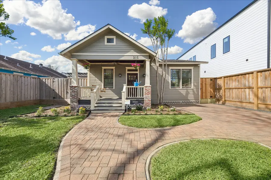 215 E 26th Street, Houston, TX 77008 - #2