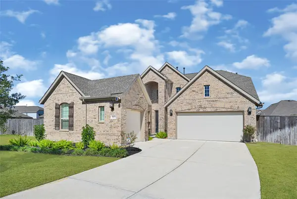 3703 Lion Creek Court, Rosenberg, TX 77469
