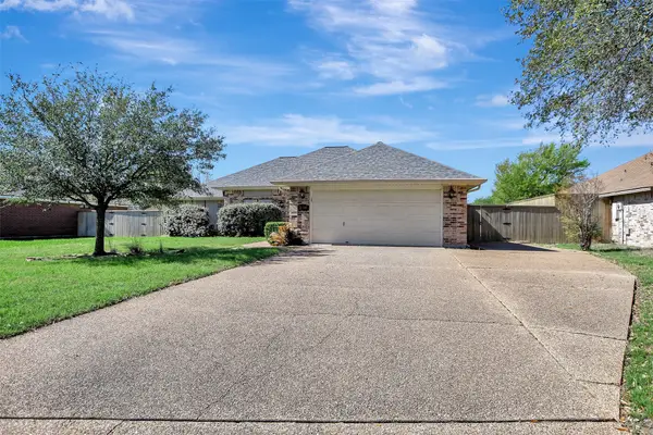 2804 Pueblo Court N, College Station, TX 77845