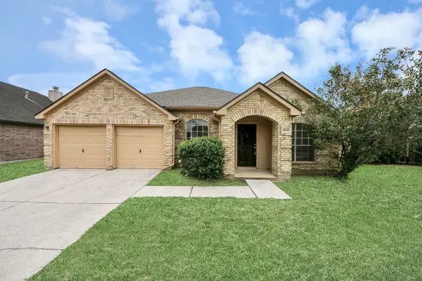 2810 Huntington Way, Pearland, TX 77584