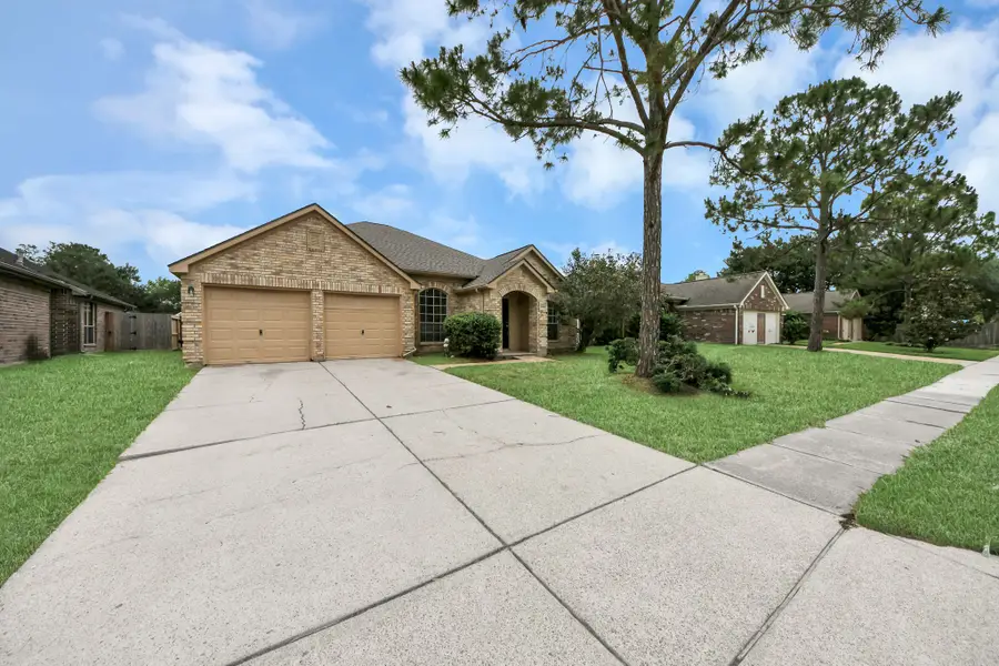 2810 Huntington Way, Pearland, TX 77584 - #3