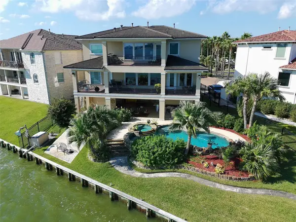 2242 Marina Way, League City, TX 77565