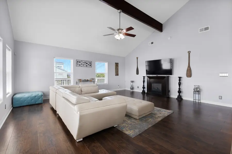 3902 3rd Street, Galveston, TX 77554 - #3