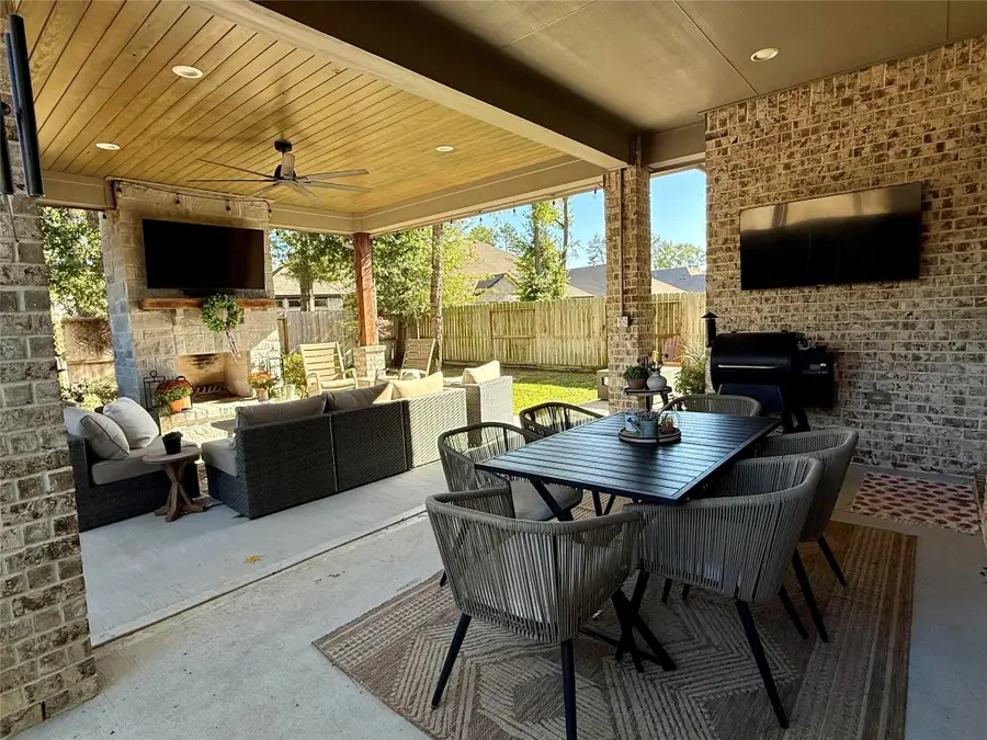 7362 Mount Greylock Loop, Porter, TX 77365 - Image #3