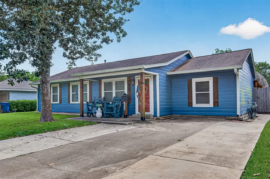 206 S Mattson Street, West Columbia, TX 77486 - #2