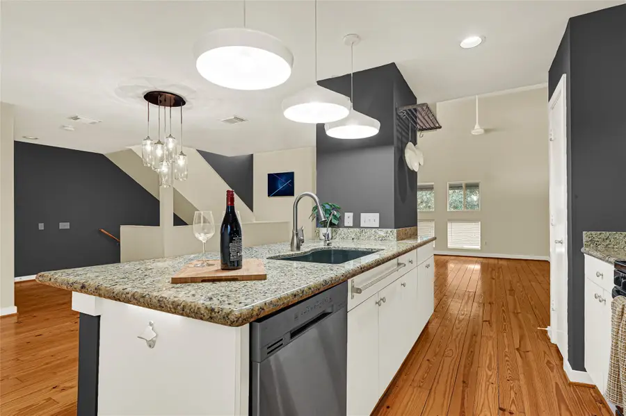 227 W Gray, Houston, TX 77019 - #2