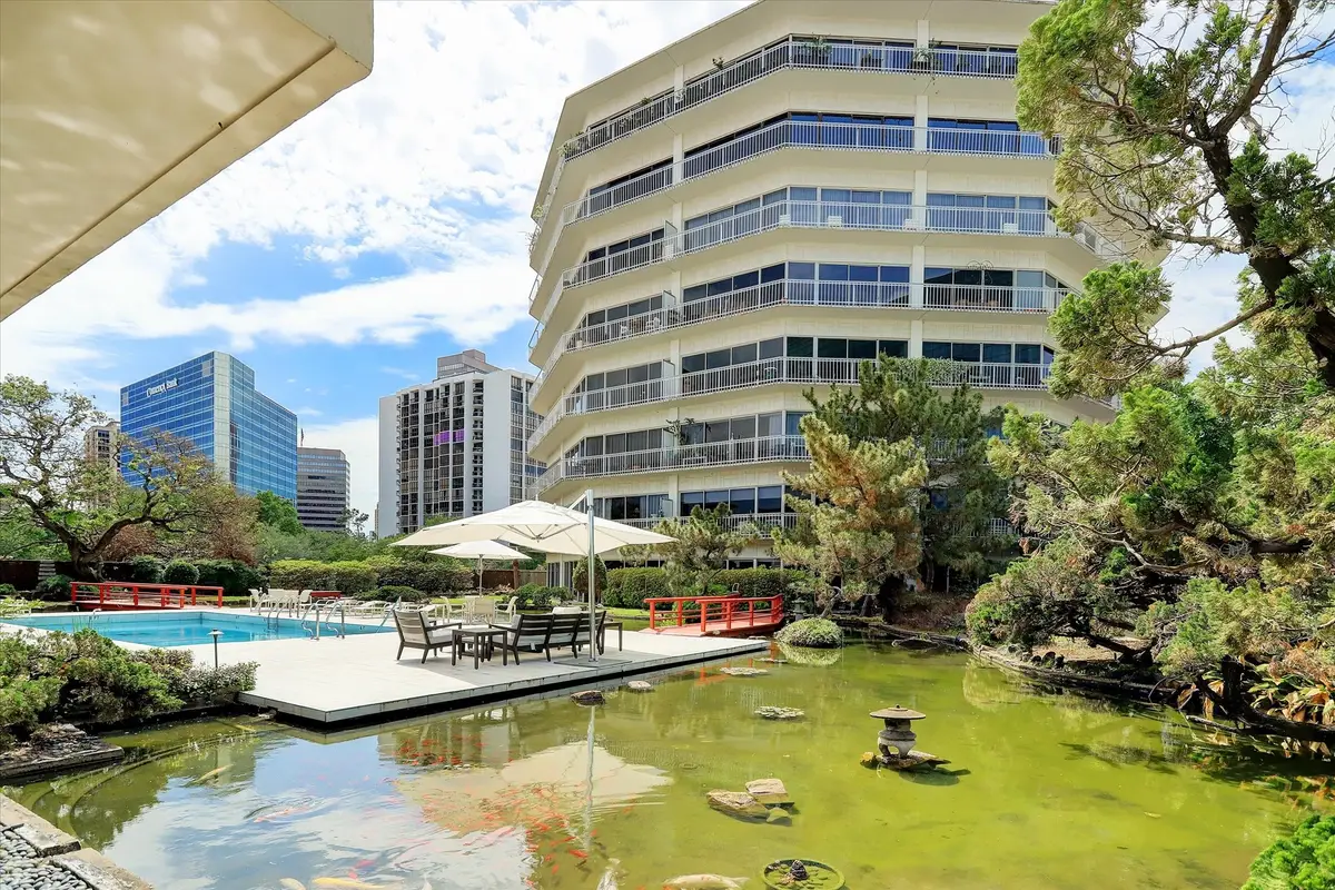 5050 Woodway Drive #2D, Houston, TX 77056 - #1