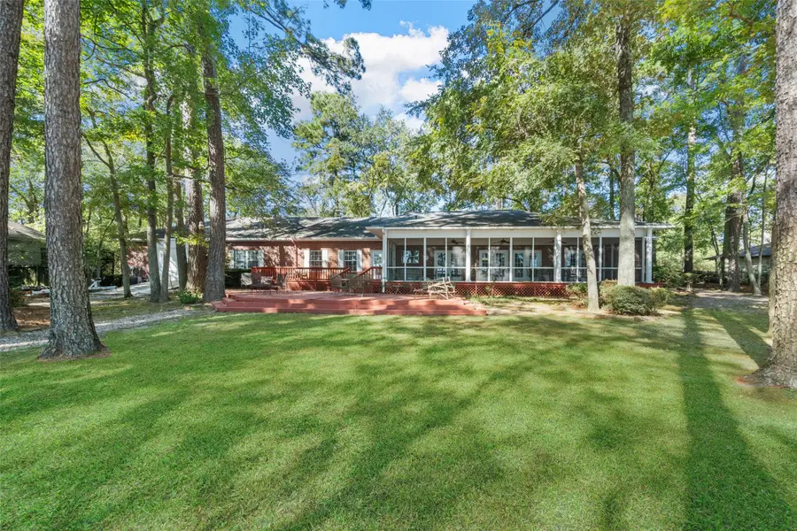 15144 Paradise View Drive, Willis, TX 77318 - Image #3