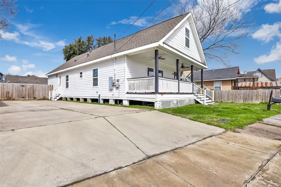 109 N Super Street, Houston, TX 77011 - Image #2