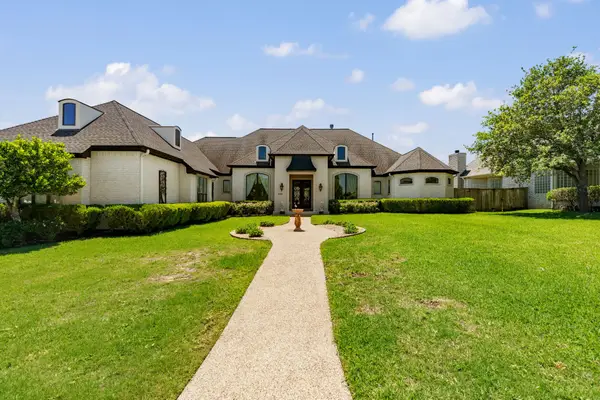 1106 Royal Adelade Drive, College Station, TX 77845