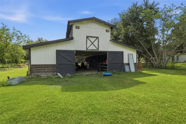 3305 Luella Avenue, Deer Park, TX 77536