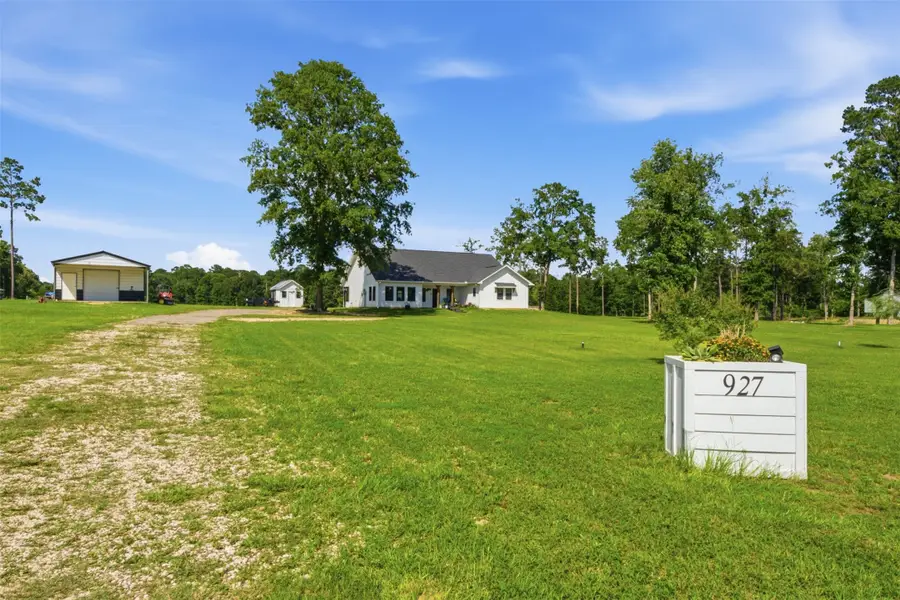 927 Aggie Avenue, Livingston, TX 77351 - #3