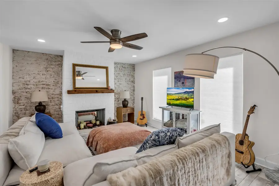 1223 Saxony Lane, Houston, TX 77058 - Image #3