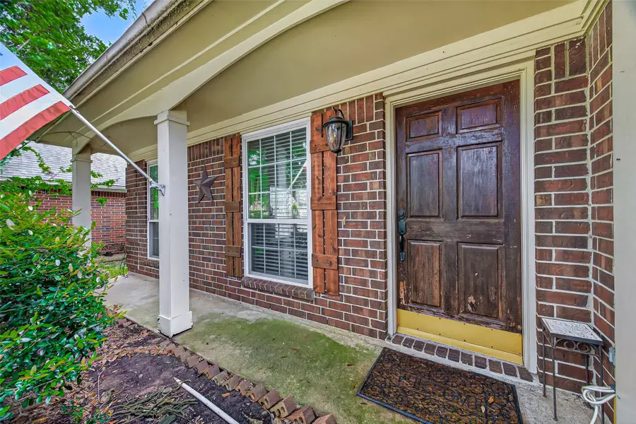 6810 Knoll Park Drive, Sugar Land, TX 77479 - #3