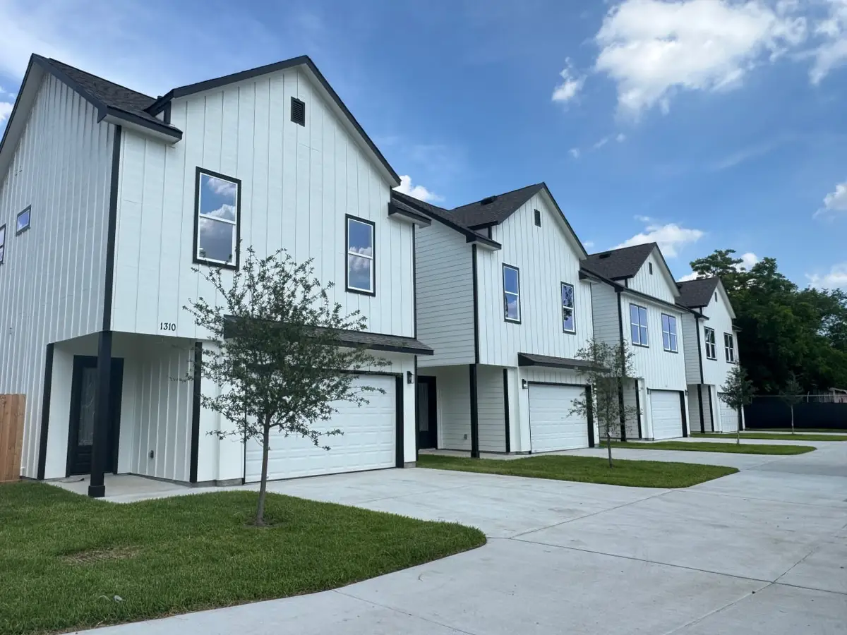 1310 Duff Lane, Houston, TX 77022 - #1