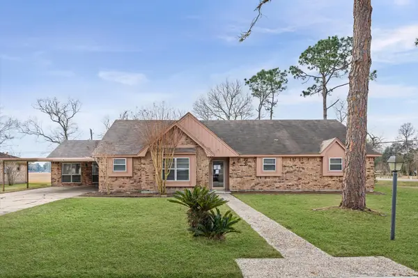 2709 Adams Street, Alvin, TX 77511