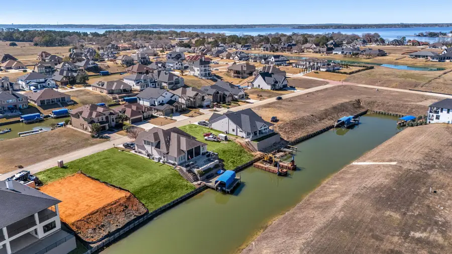 12562 St Louis Court, Willis, TX 77318 - Image #2