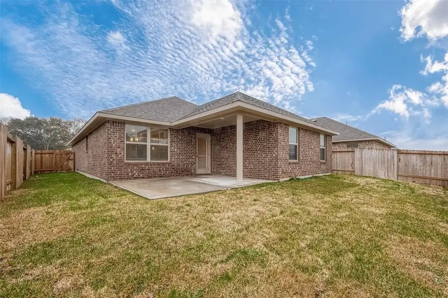 440 Bryan Way, Angleton, TX 77515 - Image #3