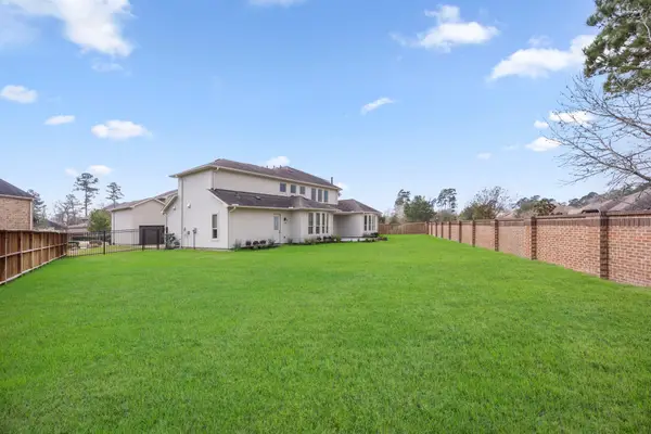 8551 Tombron Grove Road, Magnolia, TX 77354