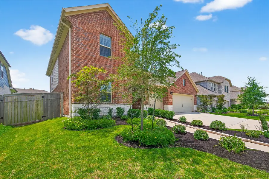 9918 Knollwood Lane, Missouri City, TX 77459 - Image #3