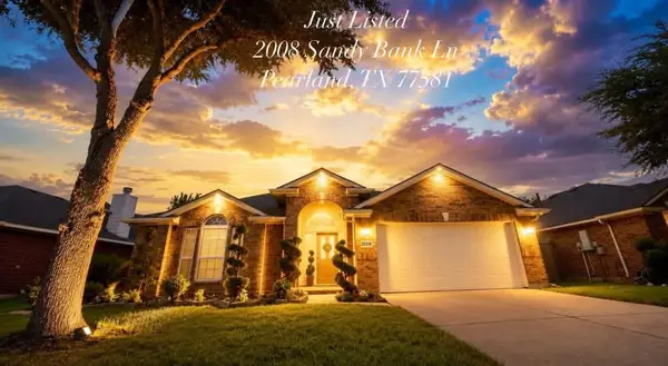 2008 Sandy Bank Lane, Pearland, TX 77581