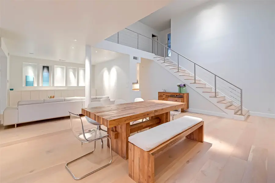 39 River Hollow Lane, Houston, TX 77027 - Image #3