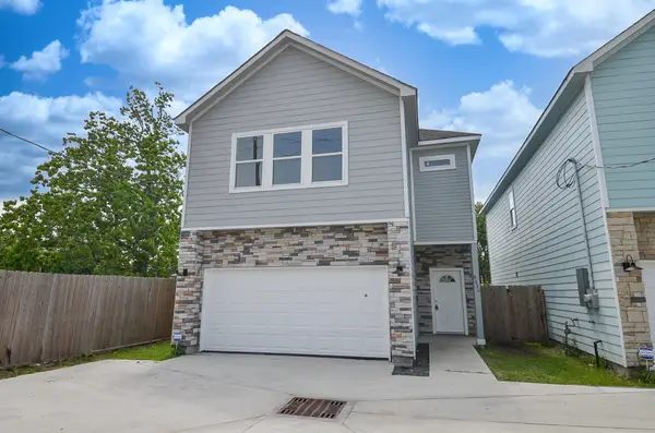 8630 Scott Street, Houston, TX 77051