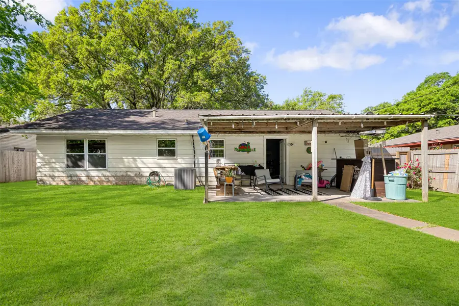 1413 Andrea, Bay City, TX 77414 - #3