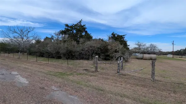 000 County Road 126, Hallettsville, TX 77964