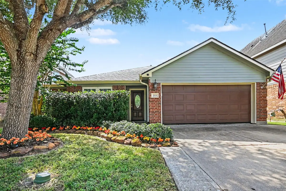 213 Rippling Creek Lane, Alvin, TX 77511 - #1