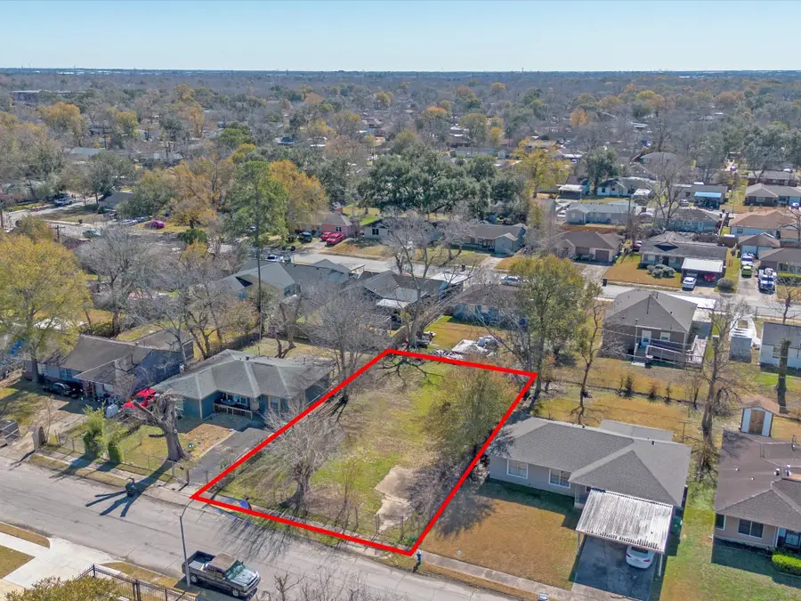 5758 Belcrest Street, Houston, TX 77033 - Image #3