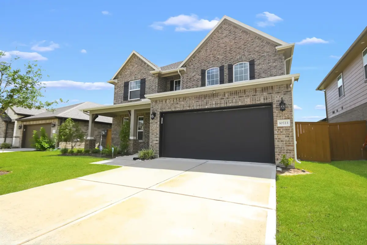 10723 Cliffs View Drive, Rosharon, TX 77583 - #1
