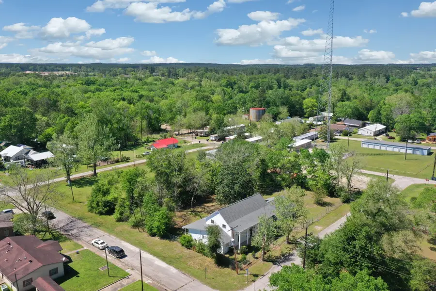 201 N Magnolia Street, Corrigan, TX 75939 - #3