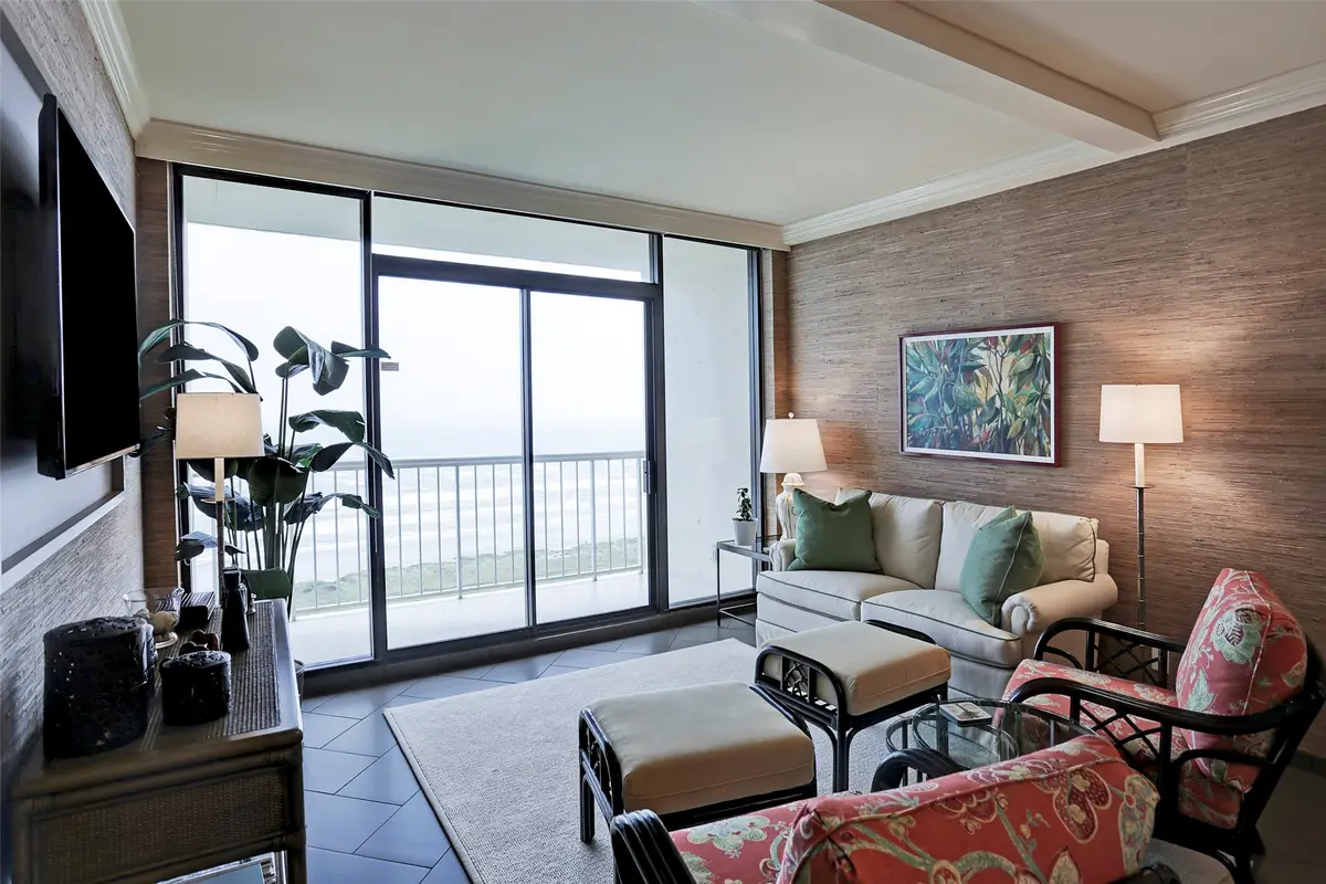 1401 E Beach Drive #1114, Galveston, TX 77550 - Image #1