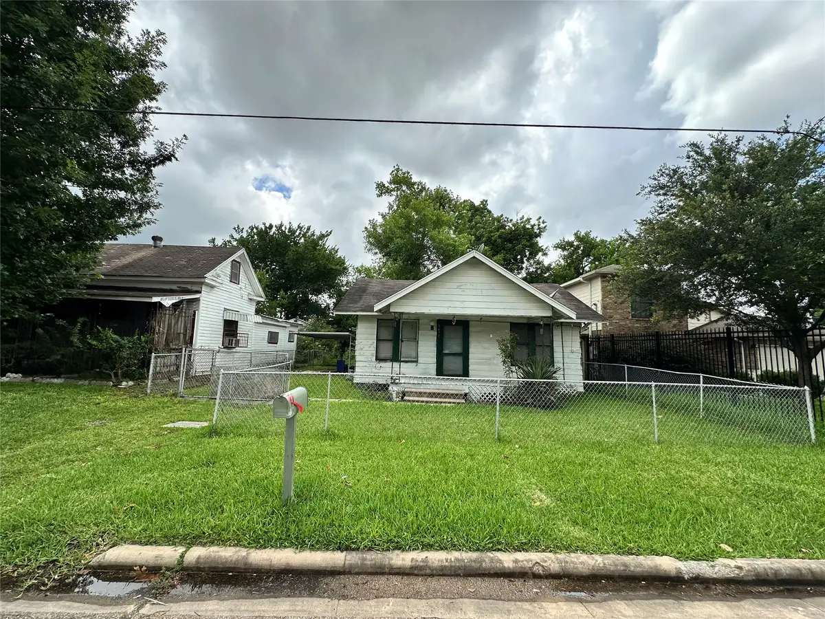 5017 Terry Street, Houston, TX 77009 - #1
