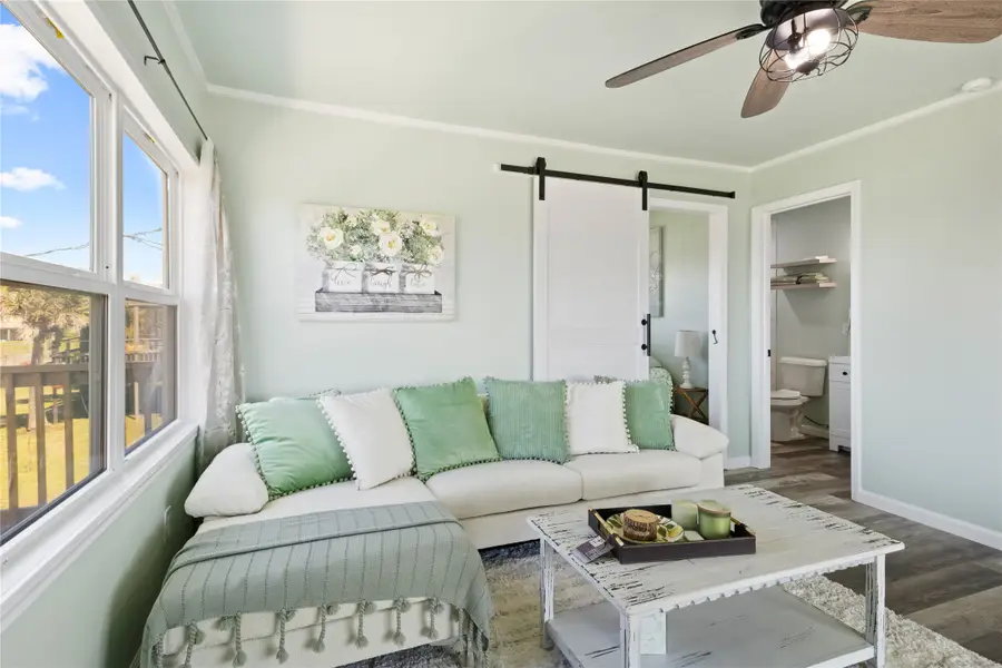 4020 4th Street, Galveston, TX 77554 - #3