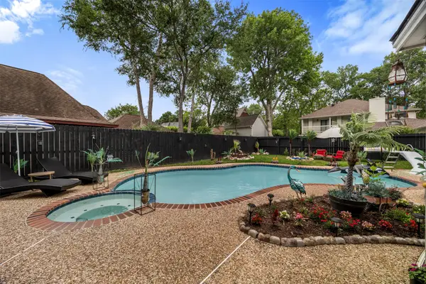 1815 Cobblestone Court, Richmond, TX 77406