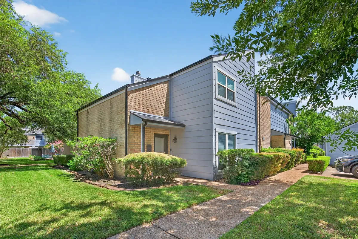 723 Worthshire Street, Houston, TX 77008 - Image #1