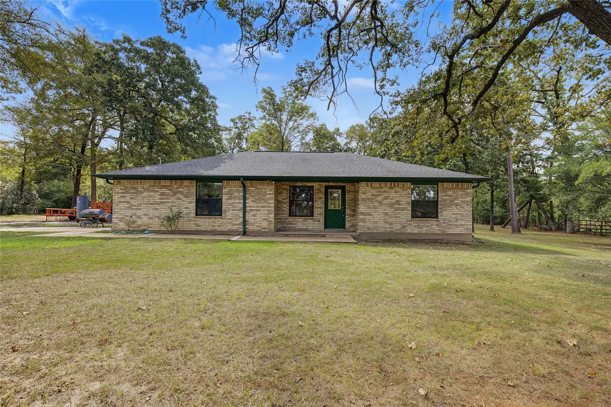98 Lee Wood Road, Huntsville, TX 77320 - #1