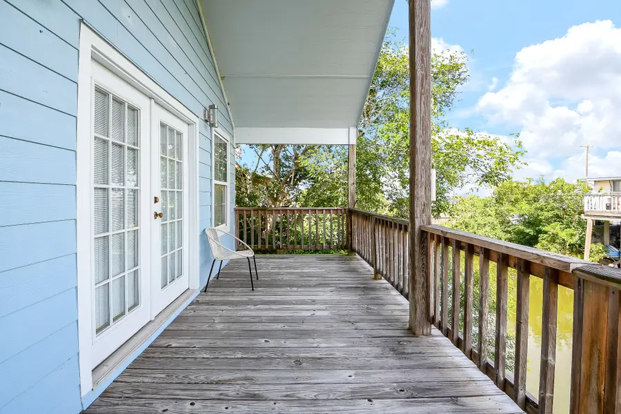 1615 Railroad Avenue, San Leon, TX 77539 - #2
