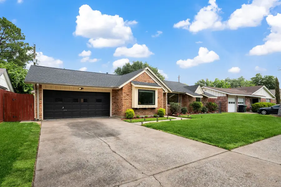 9766 Cedardale Drive, Houston, TX 77055 - #3