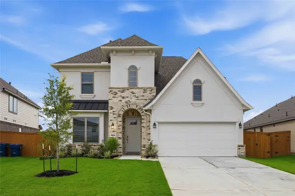 2808 Gran Castillo Drive, La Marque, TX 77568