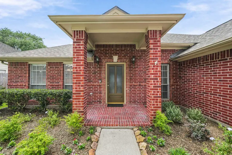 3610 Mission Valley Drive, Missouri City, TX 77459 - #2