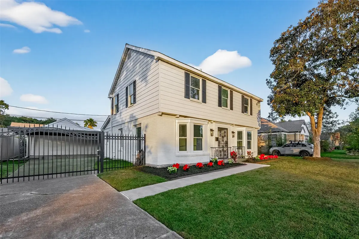 6405 Pinehurst Drive, Houston, TX 77023 - #1