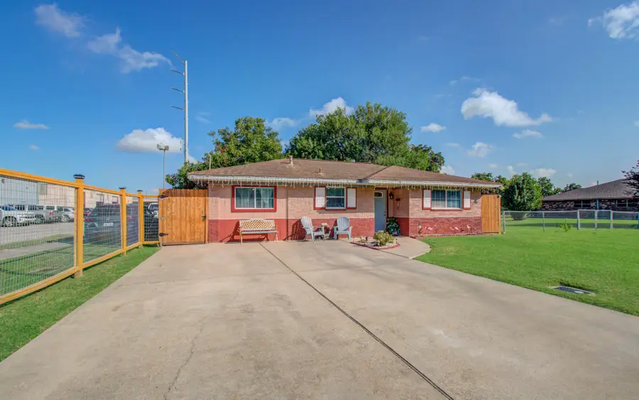 1115 Iowa Street, South Houston, TX 77587 - #3