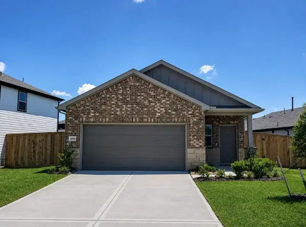 15949 Blass Valley Drive, Conroe, TX 77302